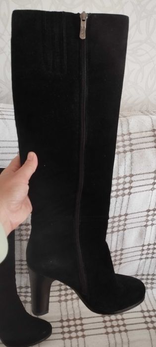 Сапоги зимние на каблуке