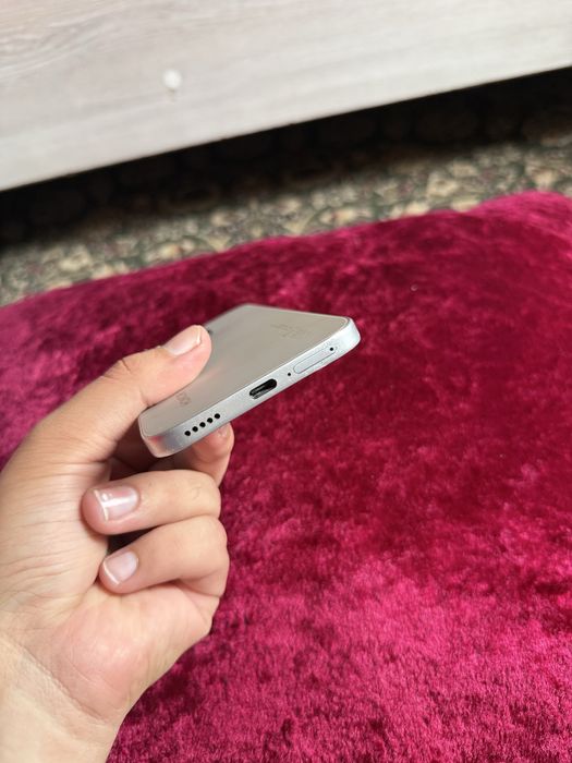 HONOR 400 Lite srochno sotiladi