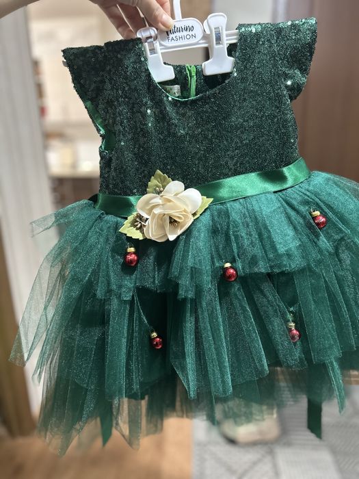 Продам новогодний костюм елочка