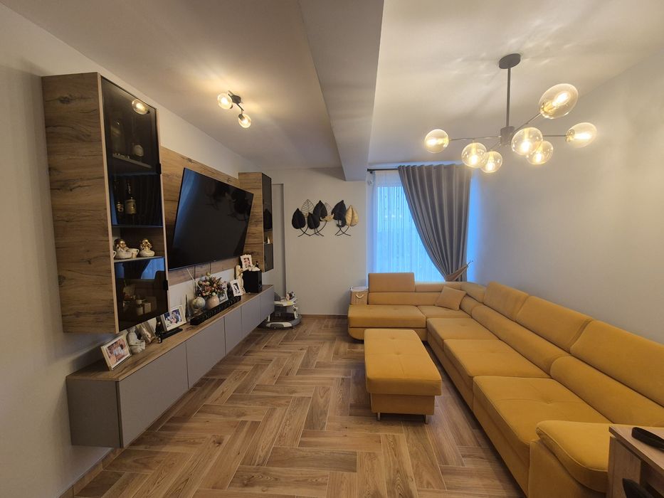 Persoana fizica - vand apartament 1 camera + loc de parcare inlcus! 87.000 EURO