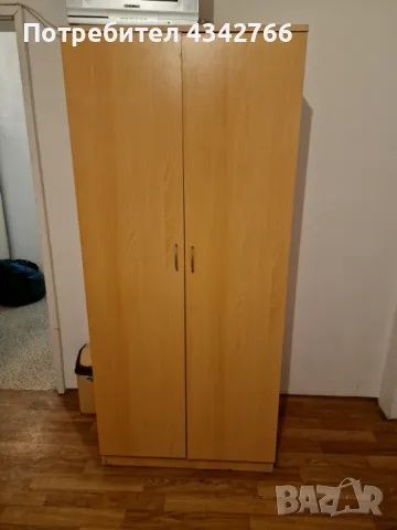 Мебели- единични легла, гардероби закачалки табуретки