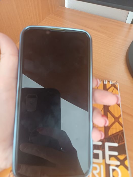 Продам IPhone 14