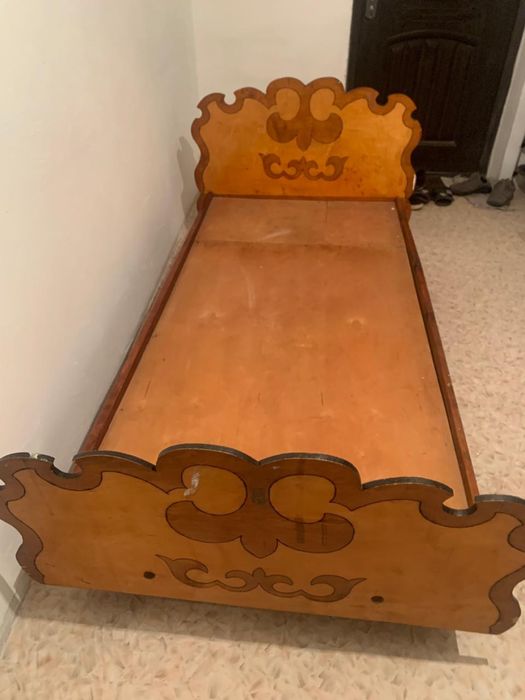 Продам кровать