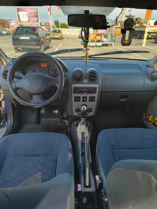 DACIA Logan 2004 — imagine 2