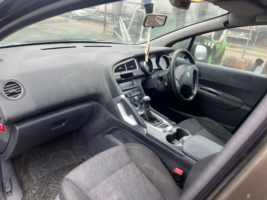 Peugeot 3008 1.6 VTI