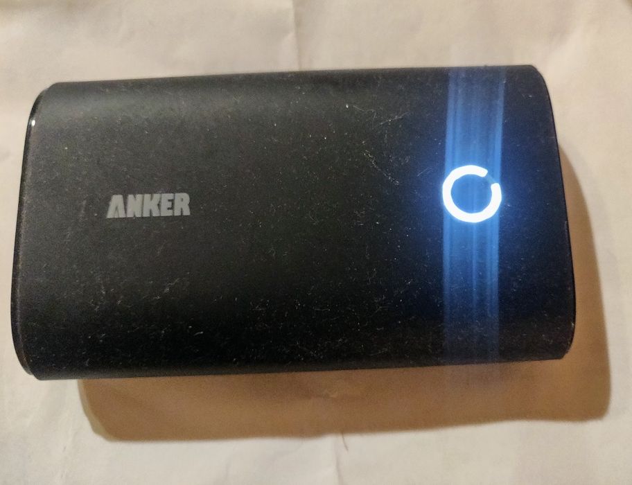 Anker power bank външна батерия