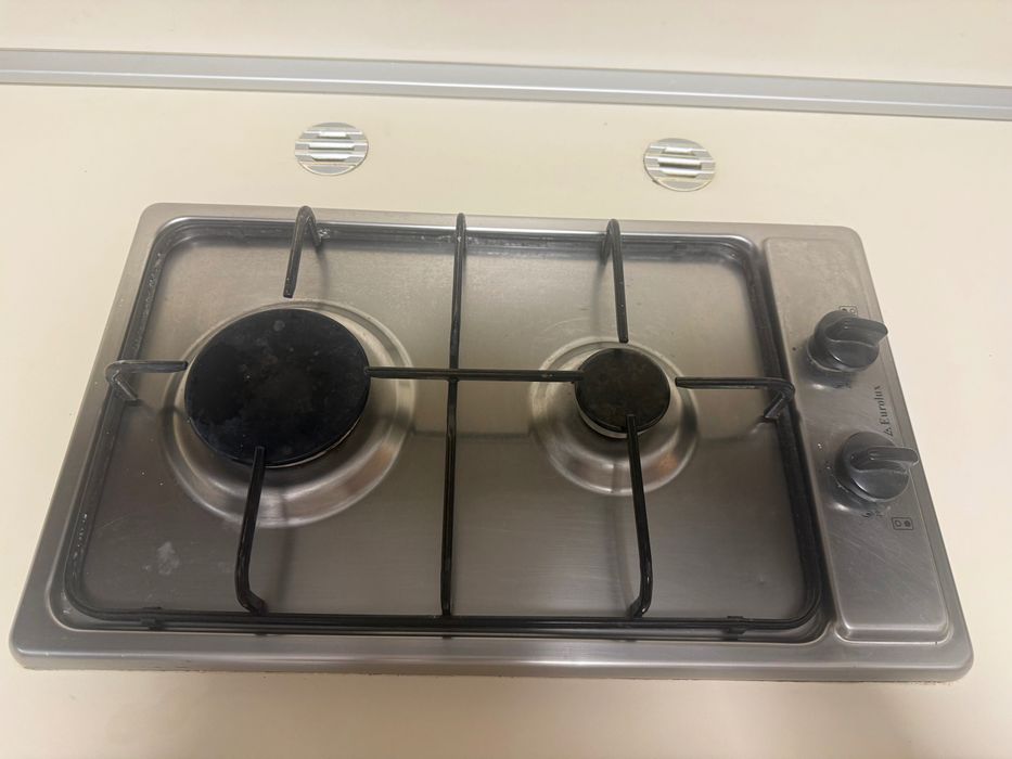 Двоен газов котлон за вграждане