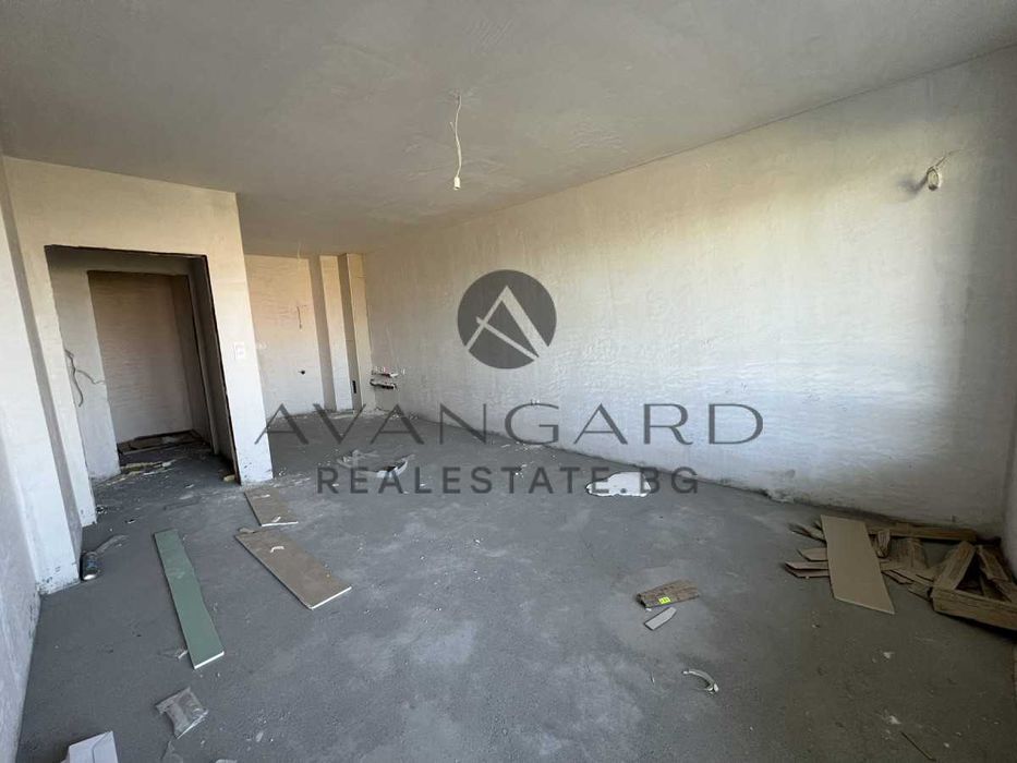 Продава се Двустаен апартамент в Пловдив, Кючук Париж - 72 кв.м за 1247 €/кв.м - Снимка #1