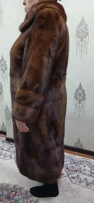 Продается Шуба ( договорная )