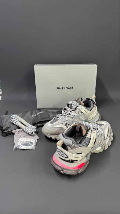 Balenciaga Track LED - Сив Шарен