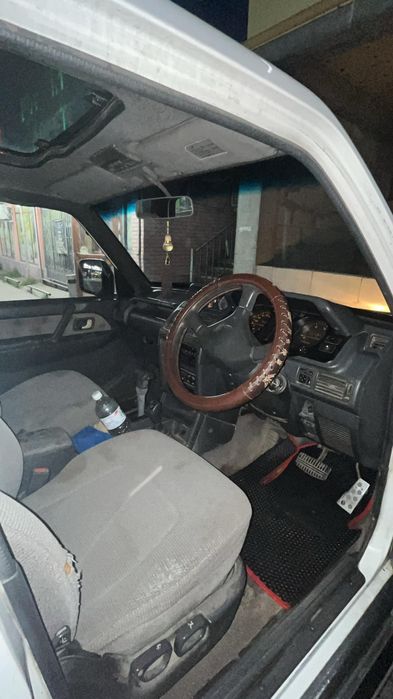 Продам внедорожник -коротыш