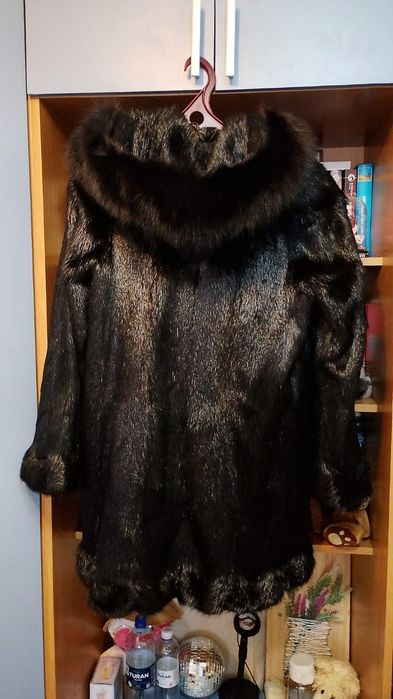 Продаётся шуба - нутрия