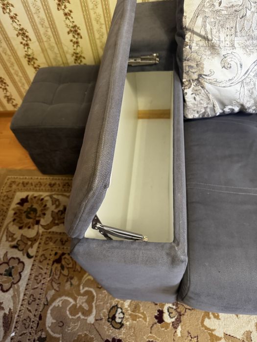 Продам диван большой