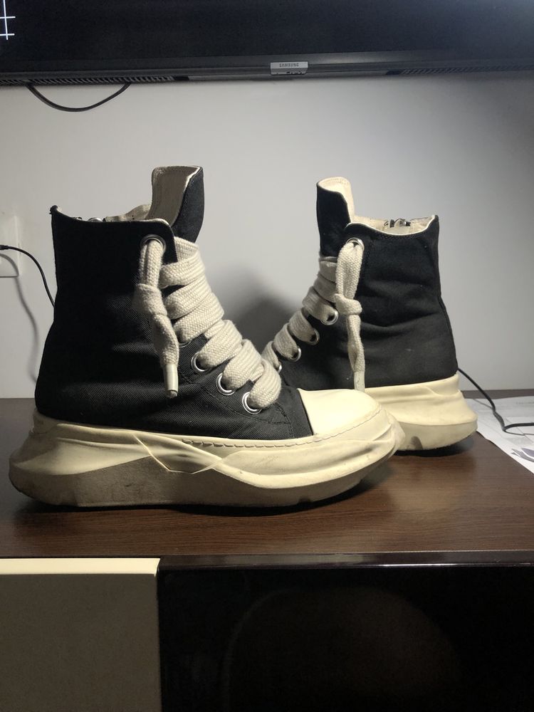 Rick Owens Abstract Jumbo Laces *msj nr sau whatsapp* Moinesti • OLX.ro