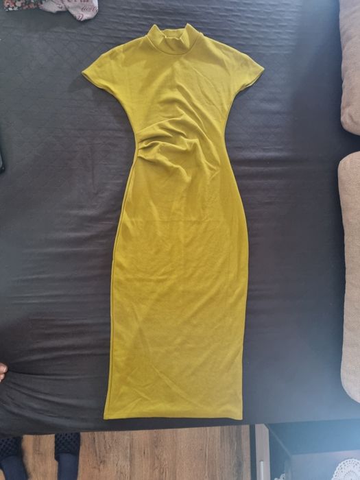 Рокля Зара цвят лайм