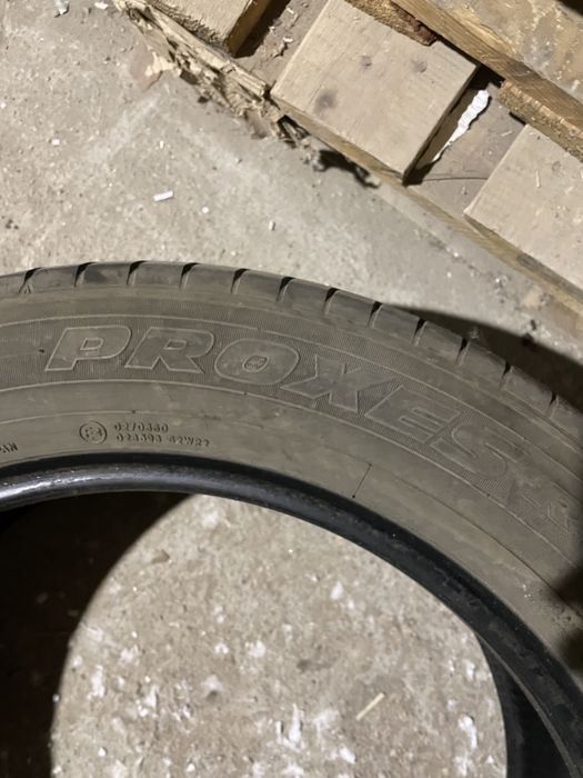 Шины 225/ 55 19 toyo