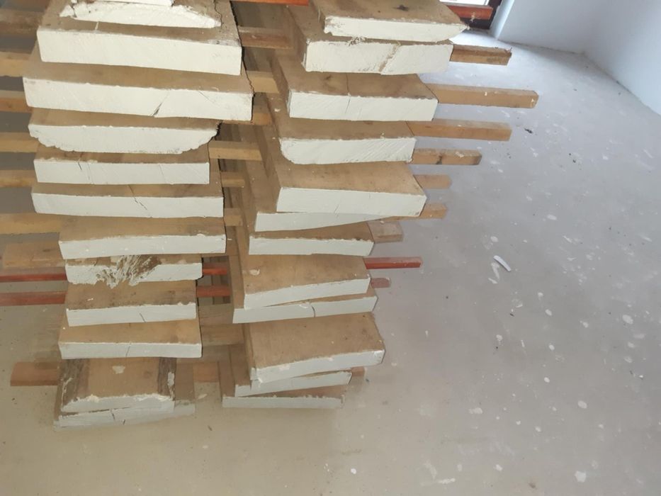 Dulapi de Stejar Uscat - 1,05 m³