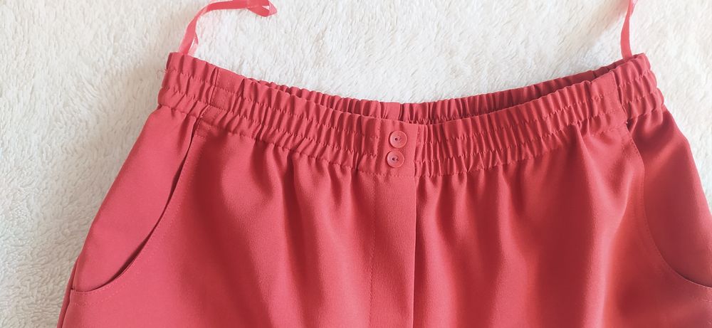 Pantaloni pentru femei, mărimea 44, cu elastic