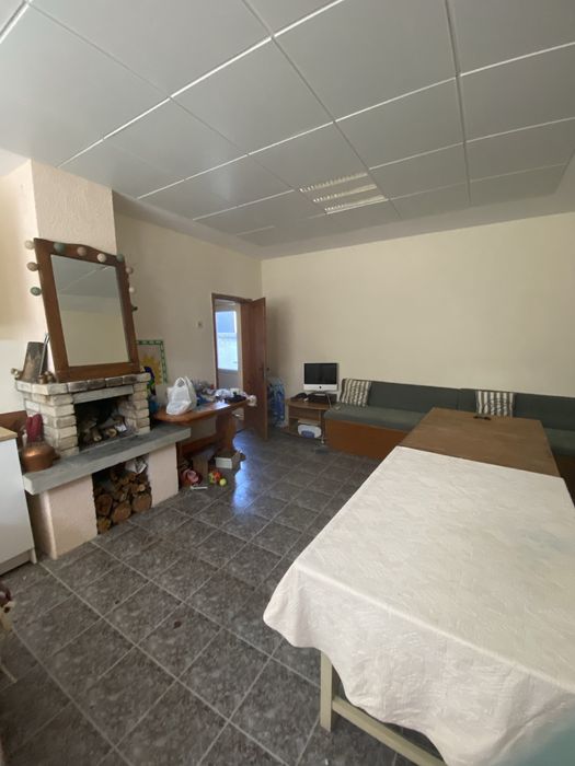 Къща двуеатжна тухла