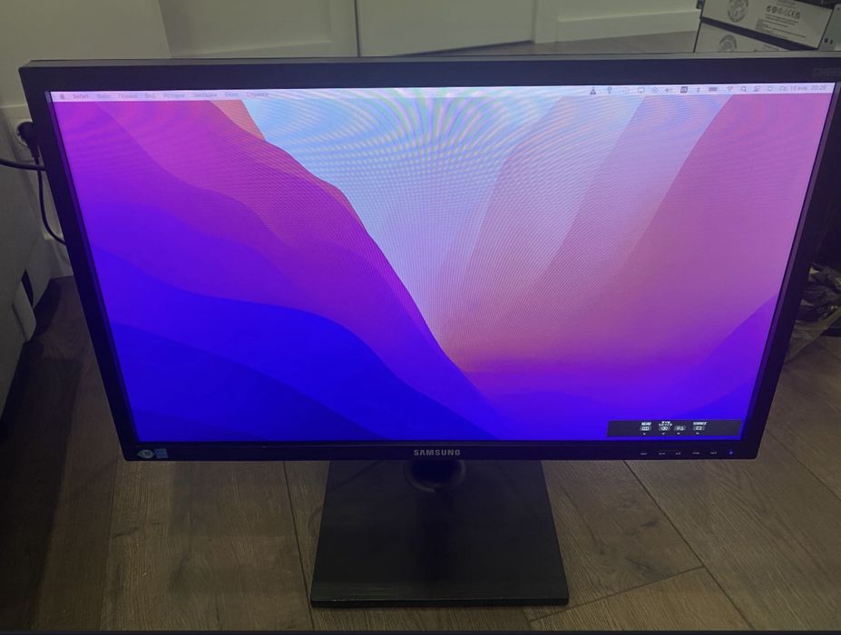Продам 24-дюймовый монитор Samsung