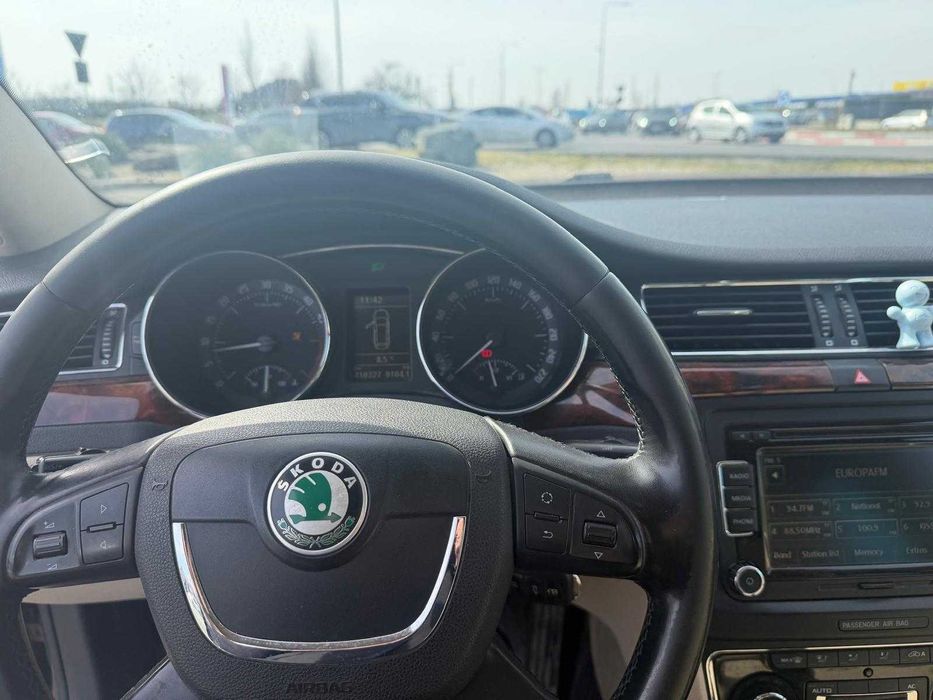 skoda superb 2010