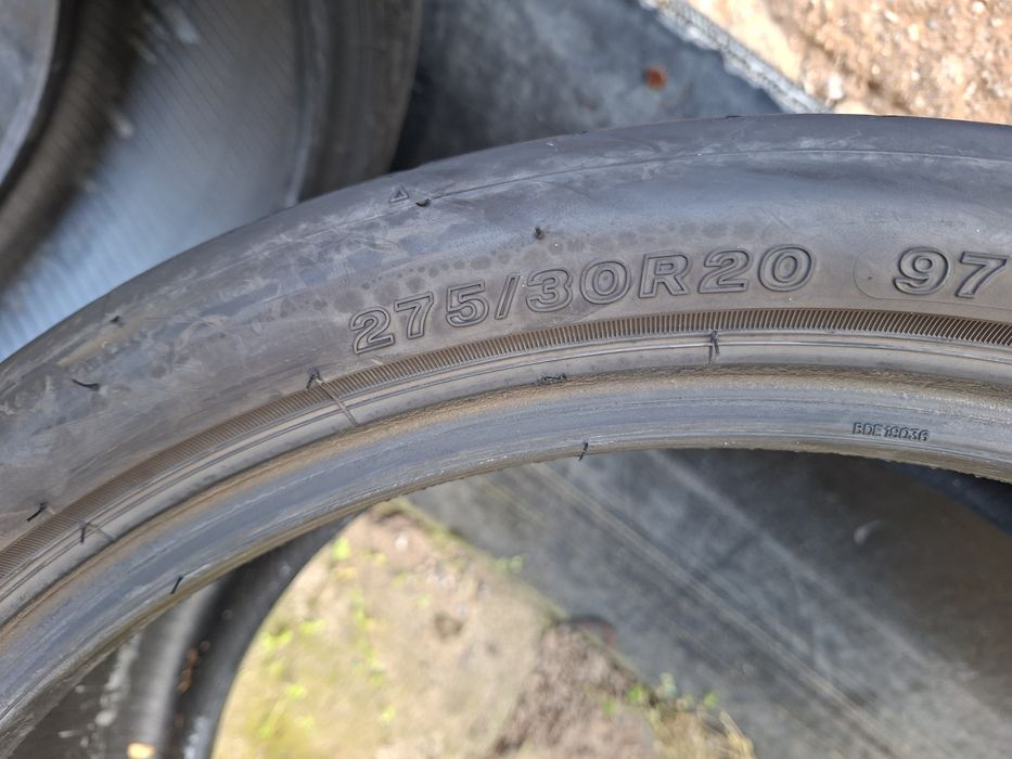 2бр 275/30/20 бриджистон много запазени