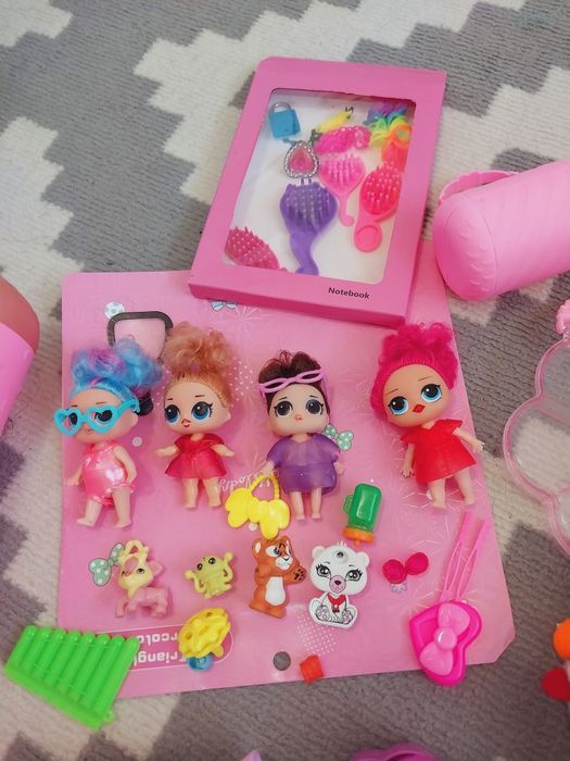 Продам Игрушки для девочек.