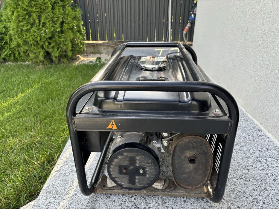 Generator 3kw, benzina
