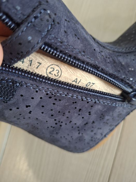 Боти от естествена кожа ,23 номер