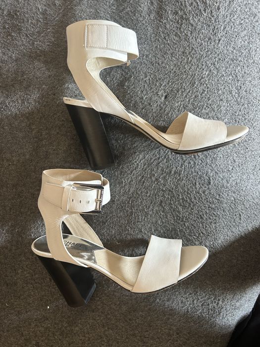 Michael kors сандали бели 38.5 - 39 номер