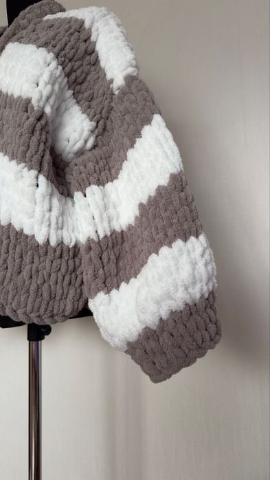 Кардиган вязанный