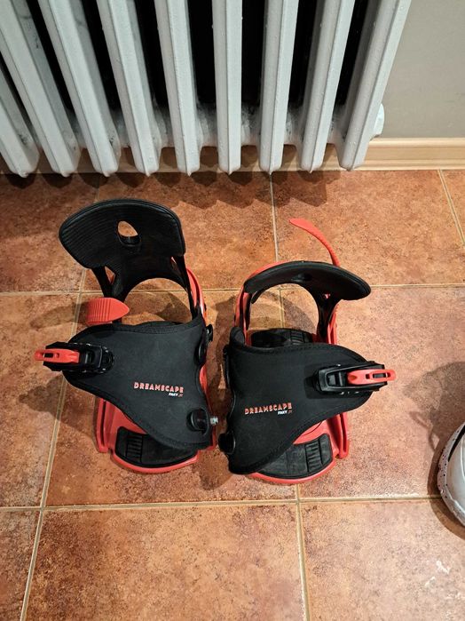 Детски сноуборд обувки и автомати