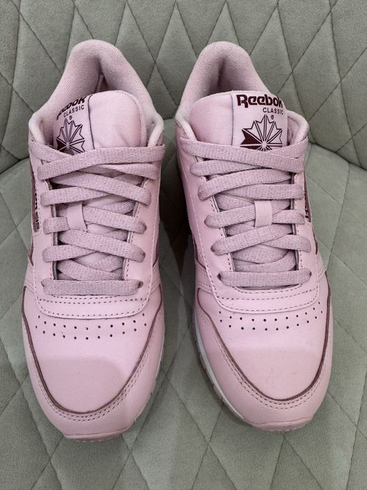 Кроссовки оригинал Reebok 36,5 размер