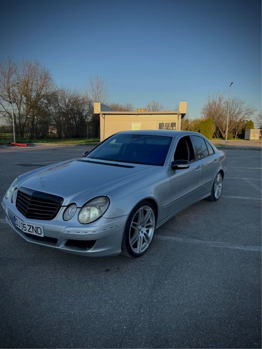 MERCEDES-BENZ E-Class 2004 — imagine 3