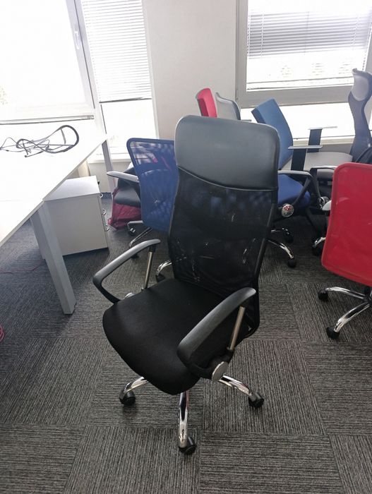 Продават се офис столове 20-35лв