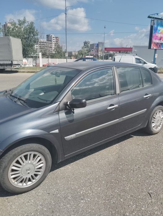 RENAULT Megane