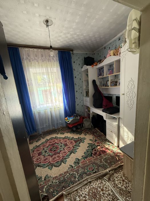 Продается хороший отдельно стоячий дом