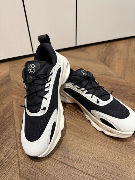 Кроссовки LOEWE × On Running Cloudsolo (Оригинал) — Новые