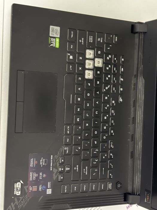 ASUS ROG Strix G15 – laptop gaming, ca nou