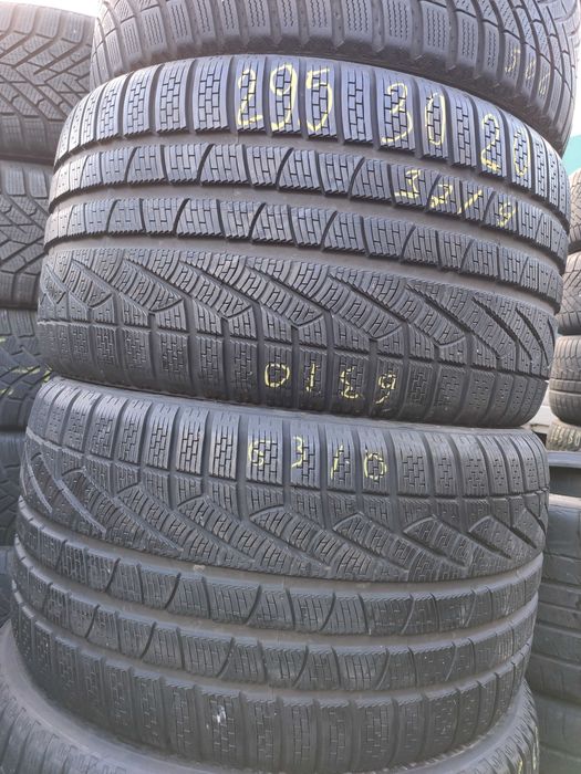 2бр Зимни гуми 295 30 20 - Pirelli -
