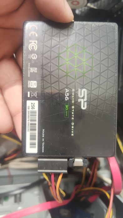 Продам  игровой компьютер
