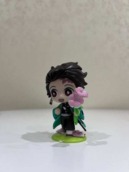 Фигурки по аниме…