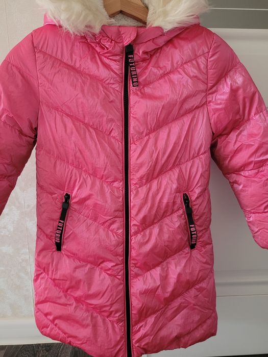 Продам детские куртки