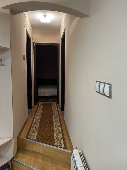 Продава се Тристаен апартамент в Асеновград - 108 кв.м за 1181 €/кв.м - Снимка #2