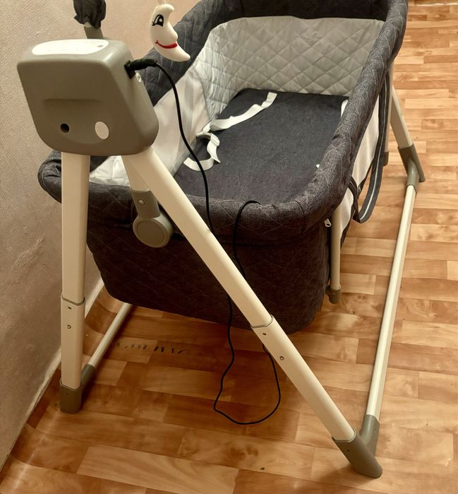 Продам манеж-кровать электронную