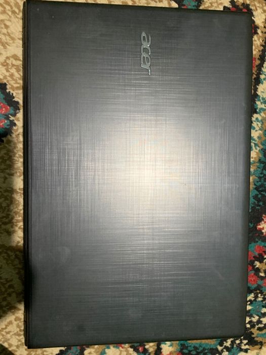 Acer core i7 7th gen HHD 1TB 7-avlod