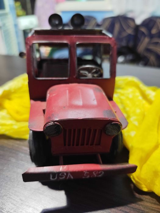 Ретро кола от метал