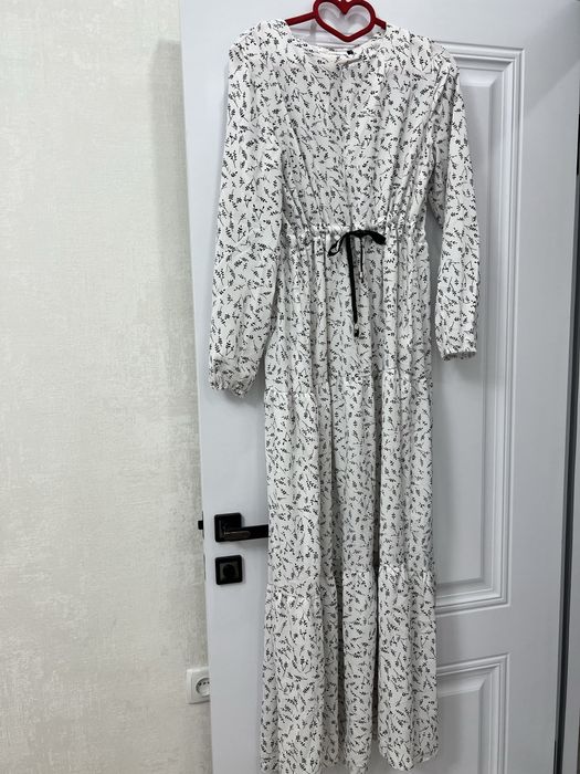 Платья продам дешево