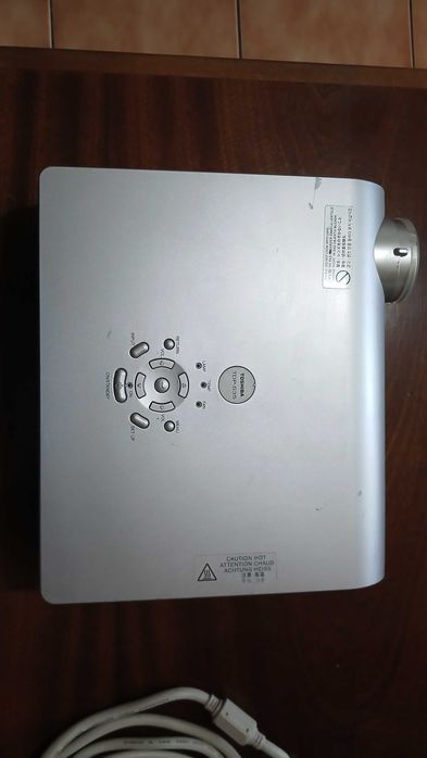 DLP проектор Toshiba TDP-S35