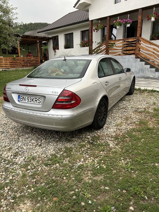 MERCEDES-BENZ E-Class 2003 — imagine 3